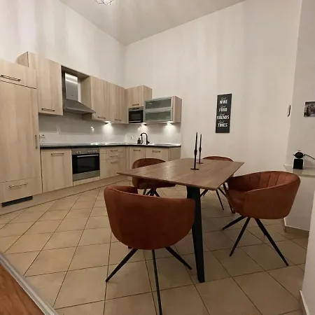 Apartment Wohlfuehlen In Perfekter Lage *